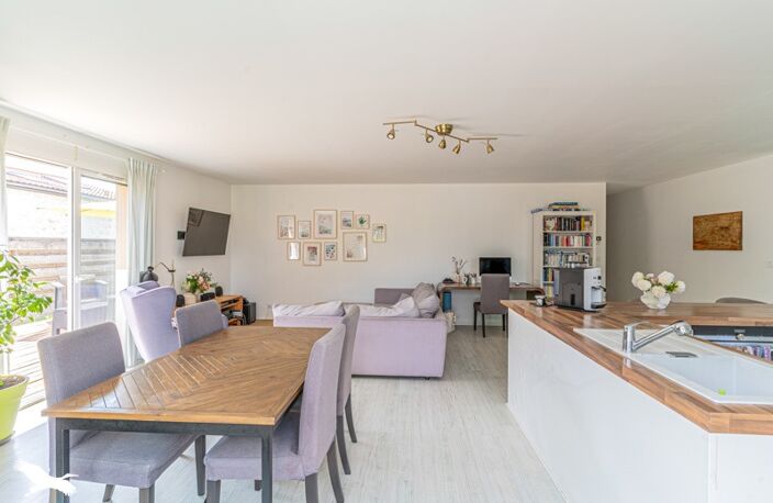 Contemporaine de 4 pièces principales — photo 2