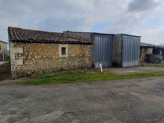 Vente Terrain 646 m&sup2; — photo du bien