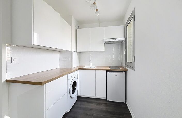 Vente appartement 2 pièces 29 m² Bordeaux (33000) — photo 3