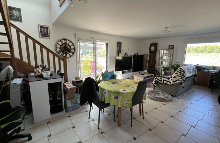 Maison en pierre de 8 pièces principales — photo 3