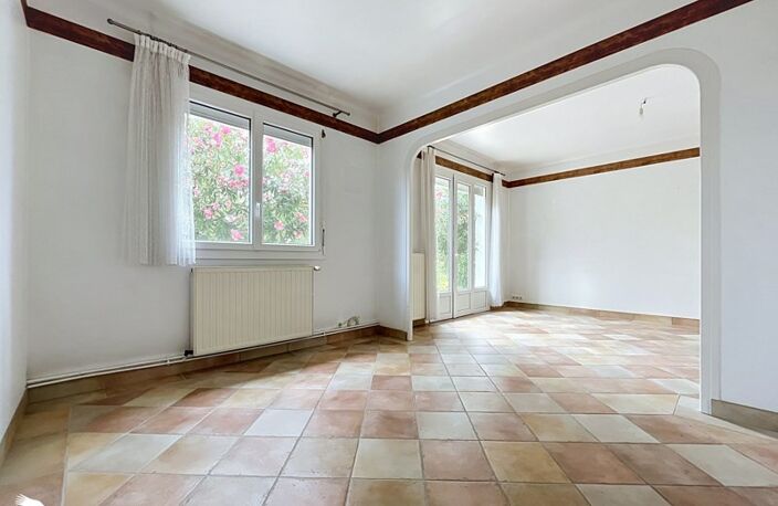 Villa de 6 pièces principales — photo 2