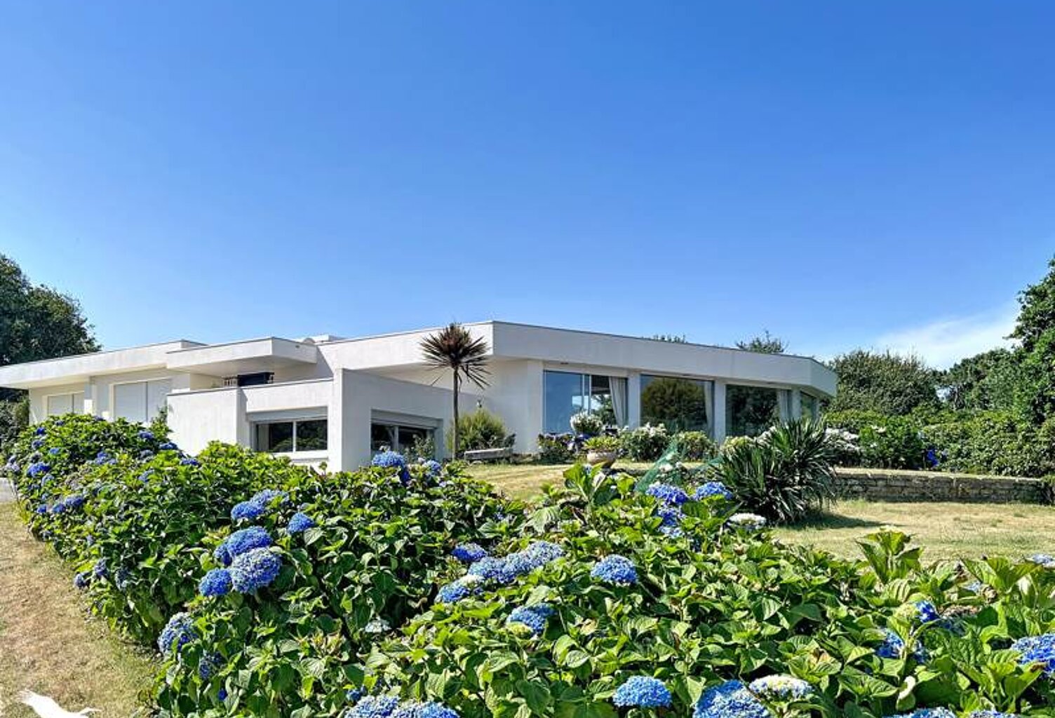 Villa de 6 pièces principales — photo 1