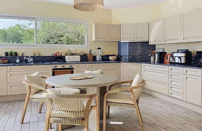 Vente maison 4 pièces 230 m² Arbonne (64210) — photo 5