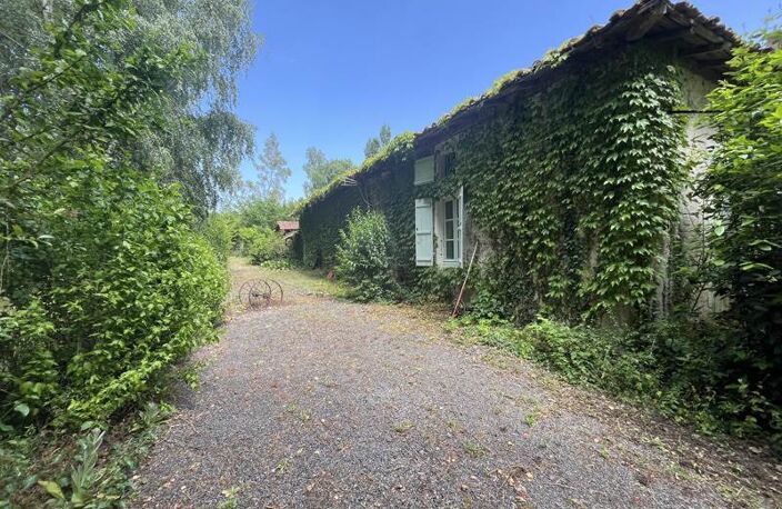 Maison en pierre de 3 pièces principales — photo 3