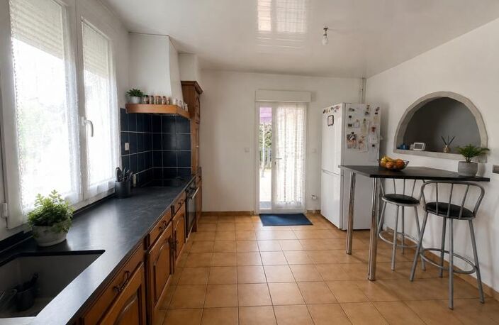 Vente maison 5 pièces 100 m² Capdenac-Gare (12700) — photo 2