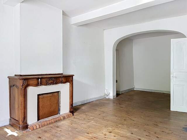 Maison de ville de 4 pièces principales — photo du bien