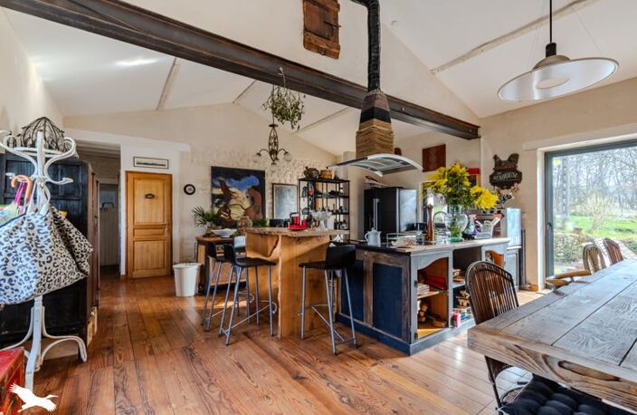 Maison en pierre de 12 pièces principales — photo 4