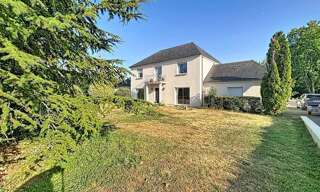 Maison 8 Pièces 218 m² à vendre à Mehun-sur-Yèvre (18500)