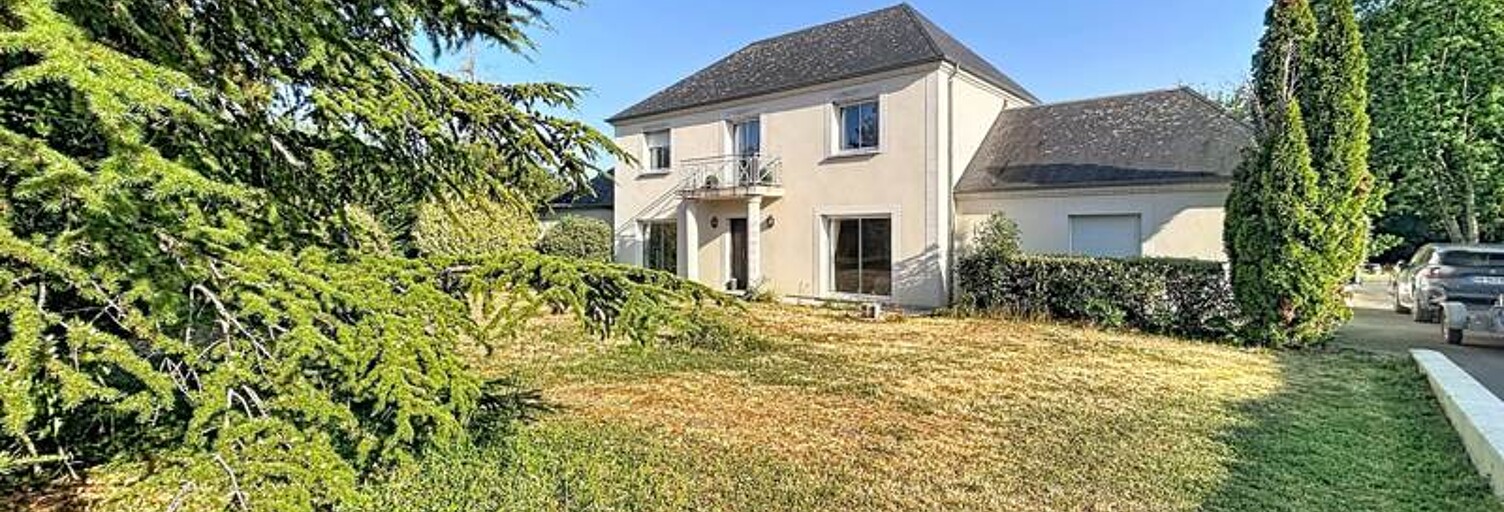 Maison 8 Pièces 218 m² à vendre à Mehun-sur-Yèvre (18500)