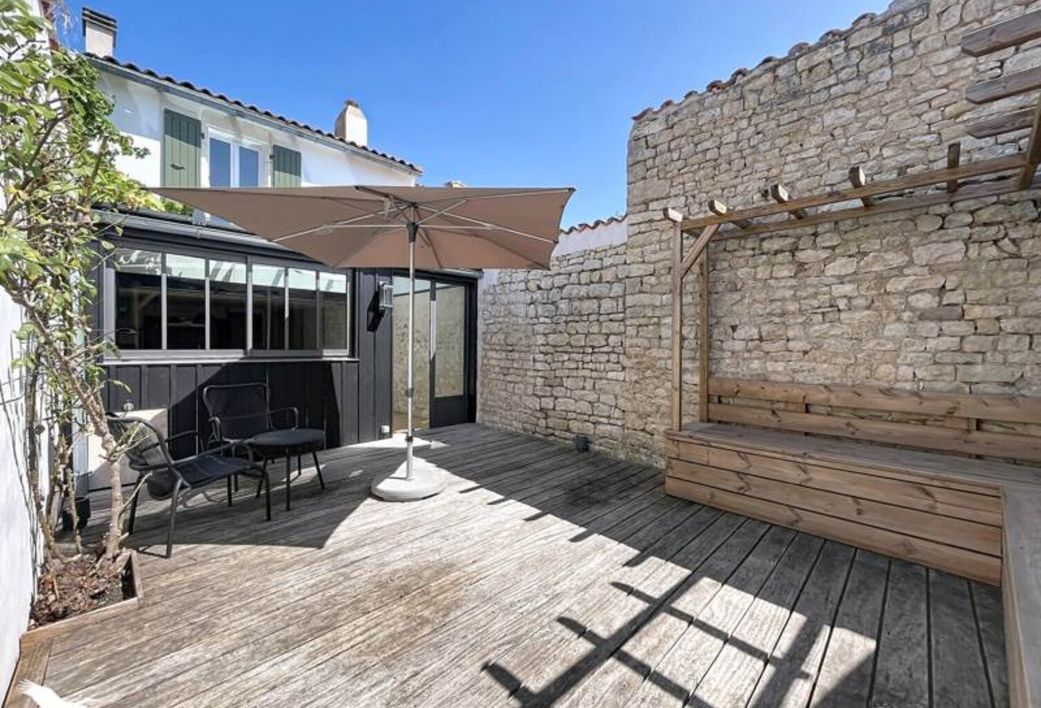 Maison de bourg de 3 pièces principales — photo 1