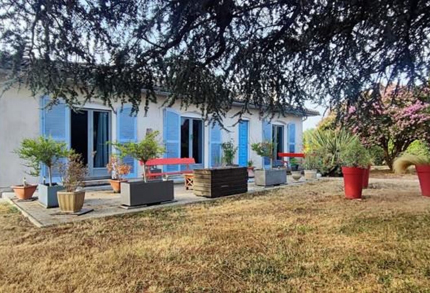 Maison en pierre de 5 pièces principales — photo 1