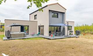 Maison 5 Pièces 136 m² à vendre à Tresses (33370)