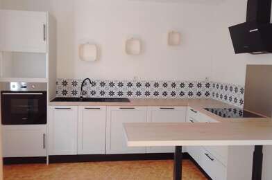 Maison 4 pièces 890 €