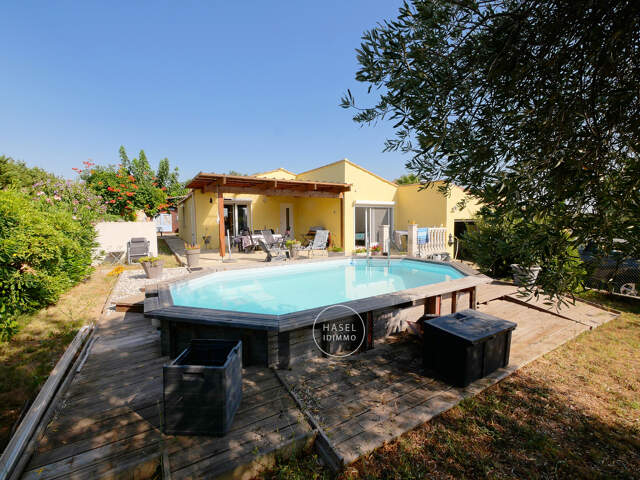 Villa en parfait état avec piscine, garage et grand jardin a — photo du bien