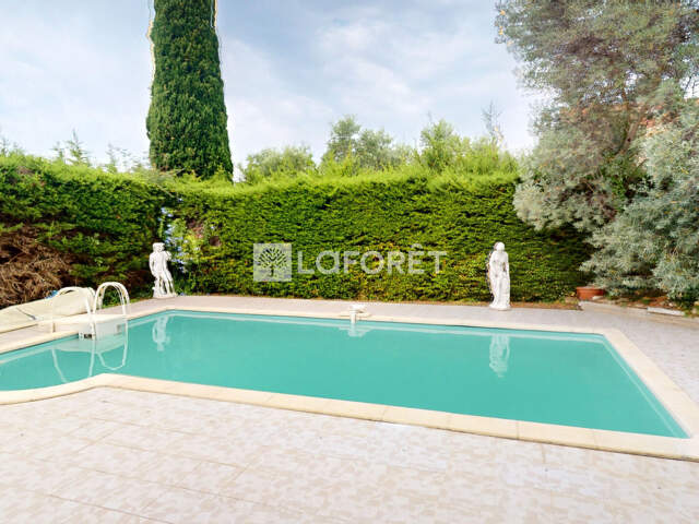 EXCLUSIVITÉ LAFORET  - Maison T4 avec piscine, garage et jardin sans vis-à-vis — photo du bien