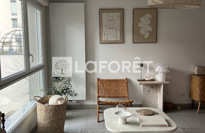 Appartement Saint Etienne 2 pièces + parking couvert, LOCATAIRE EN PLACE- POUR INVESTISSEUR — photo 4