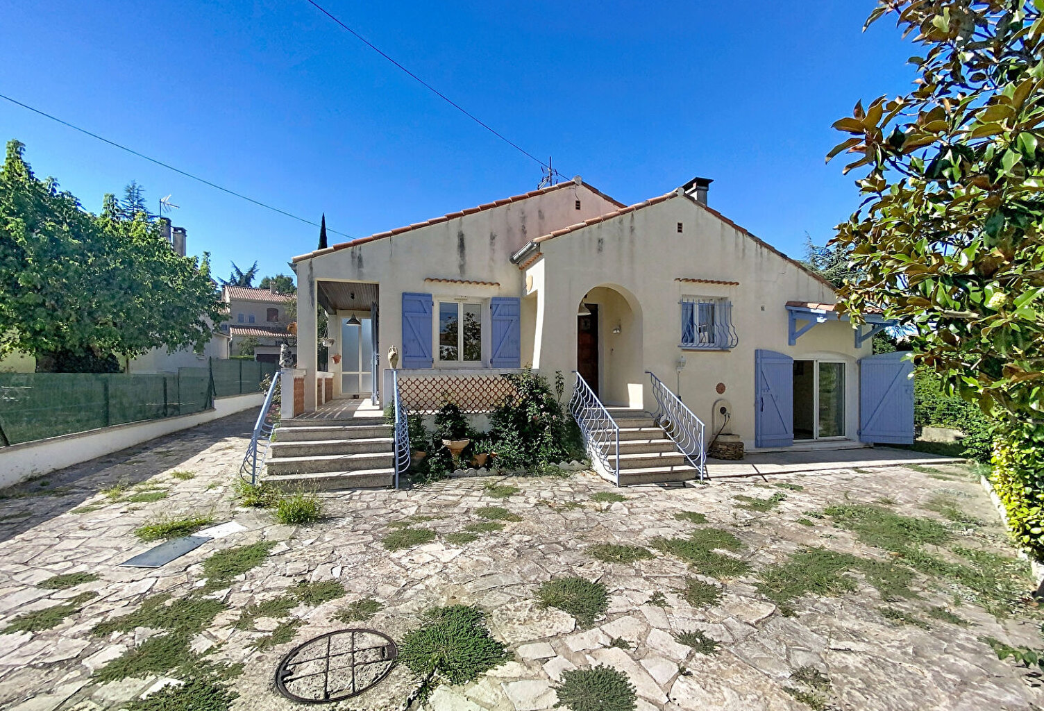 Maison Gréasque 4 pièce(s) 105.65 m2 — photo 1