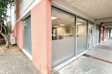 Commerce  1460 €