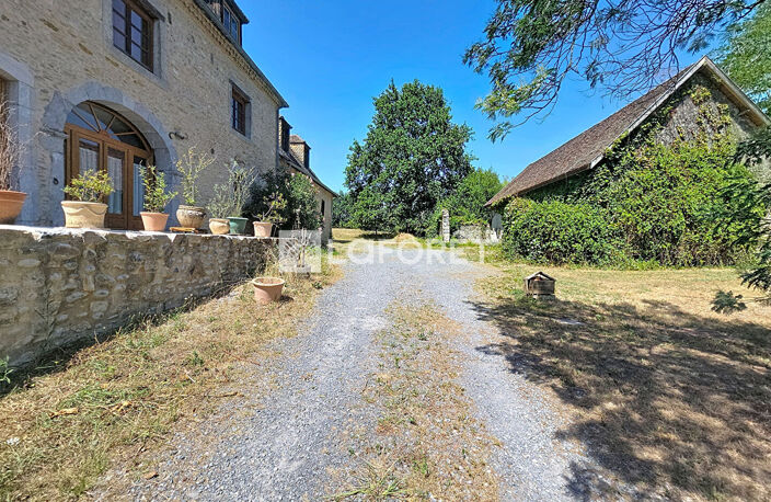 Demeure béarnaise avec piscine entre Salies de Béarn et Orthez 8 pièces 290m² — photo 2