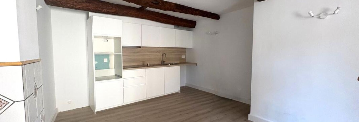 Maison 3 Pièces 61 m² à louer à Valensole (04210)