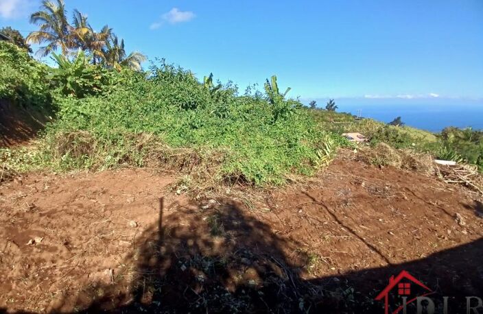 En EXCLUSIVITÉ : Terrain constructible de 1 333 m2 avec vue — photo 5
