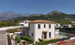 Maison 5 Pièces 107 m² à vendre à Calenzana (20214)