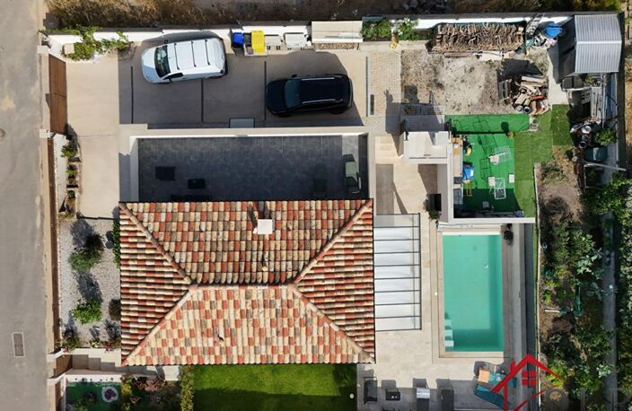 Calenzana   Villa contemporaine très récente avec piscine, a — photo 5