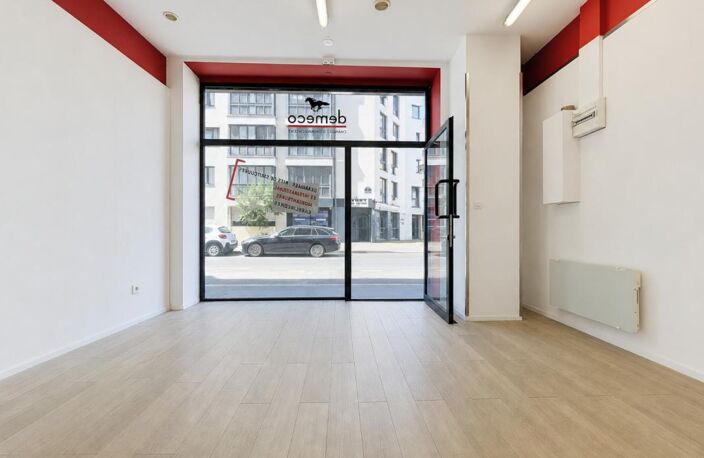 Commerce à louer - 41 m² - Paris 15 — photo 2