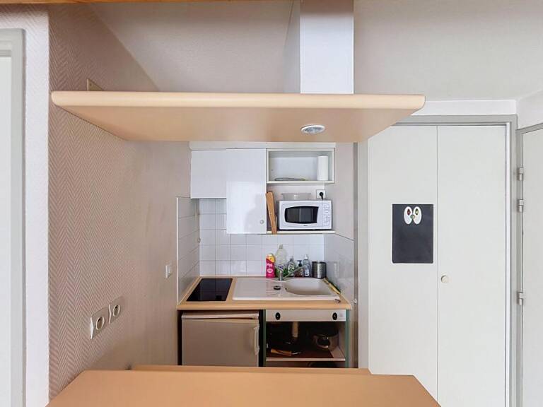 Appartement À Vendre la rochelle proche facultés — photo 1