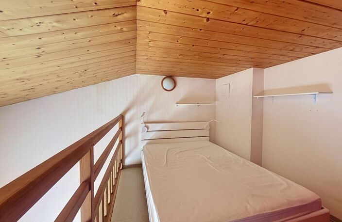 Appartement À Vendre la rochelle proche facultés — photo 5