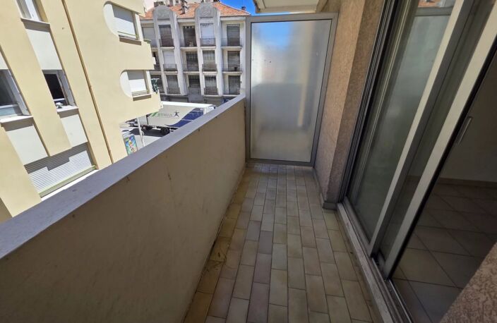 ? OPPORTUNITÉ RARE À NICE – STUDIO IDÉAL INVESTISSEMENT OU PREMI — photo 5