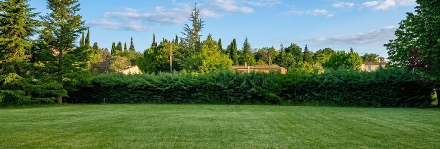 Terrain  850 m² à vendre à Saint-Michel-l'Observatoire (04870)