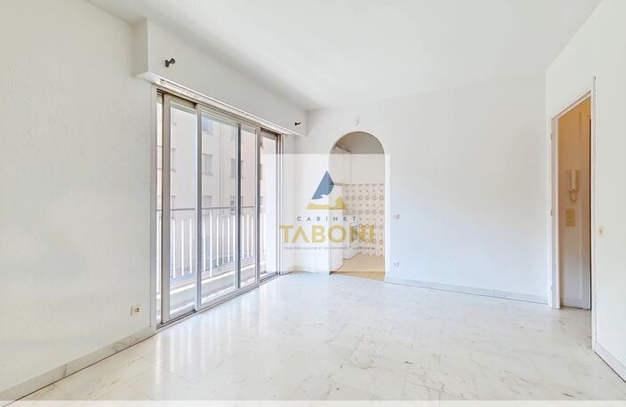 STUDIO / JEAN CANAVESE — photo 2