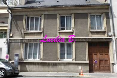 Maison 6 pièces 1875 €