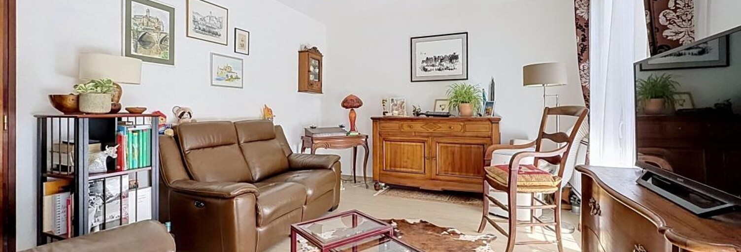 Maison 7 Pièces 215 m² à vendre à Estaing (12190)