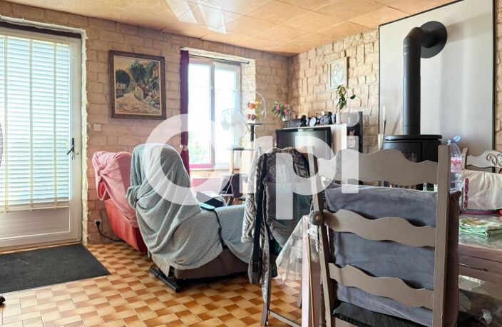 Maison À Vendre SAINT LAURENT DE LA PRÉE — photo 4