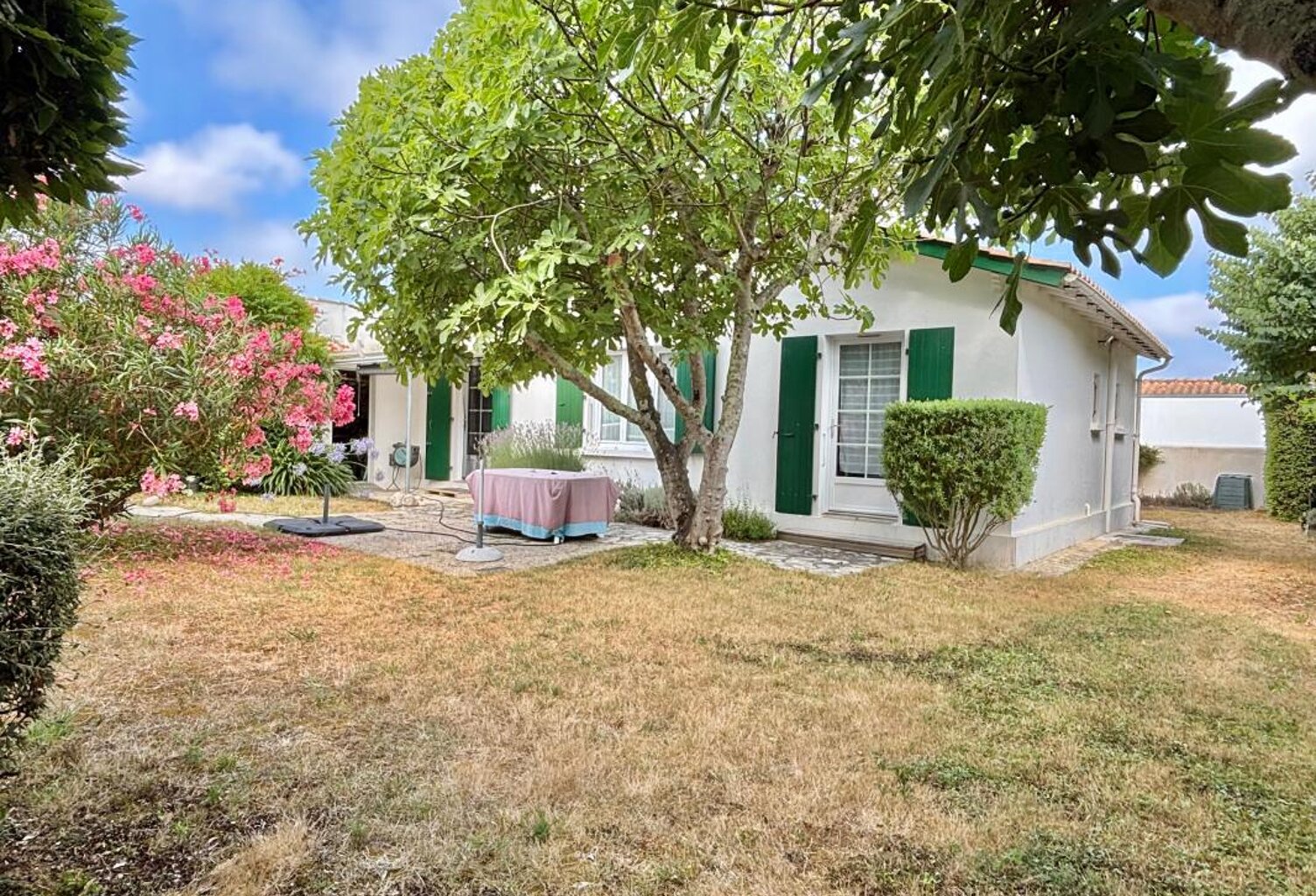 Maison À Vendre — photo 1