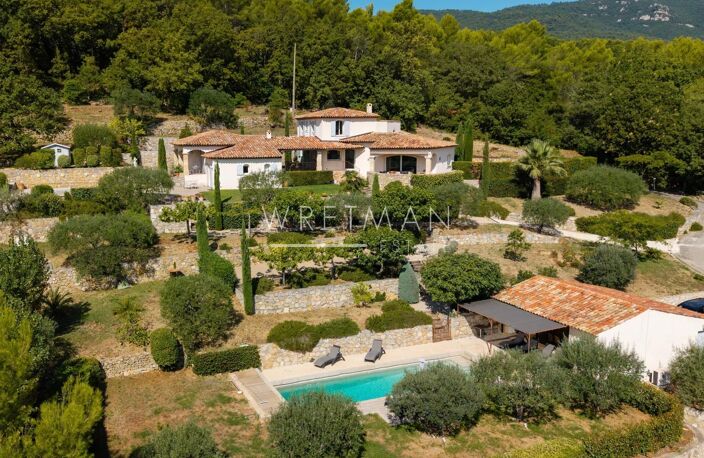 Domaine exceptionnel avec piscines et vue panoramique - Seillans — photo 3