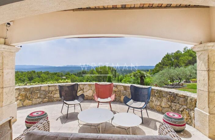 Domaine exceptionnel avec piscines et vue panoramique - Seillans — photo 4