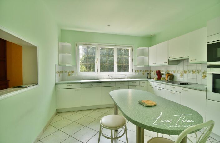 Maison familiale de 165 m² – 7 chambres – Terrain de 1 926 m² – Proche A13 — photo 3