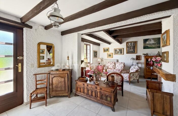 CHAMPIGNEULLES – Maison de caractère avec jardin, au calme et proche de toutes les commodités — photo 4