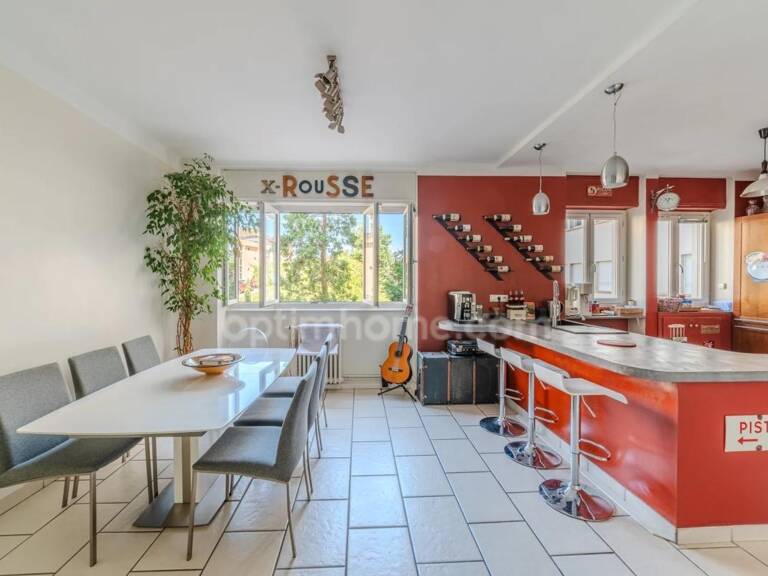69004 Lyon – appartement lumineux - 4 pièces - 2 chambres - toit-terrasse -proximité commodités – 15 minutes du parc de la Tête D’or — photo 1