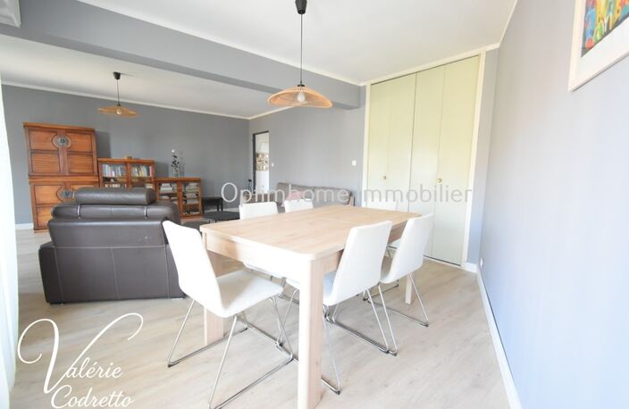 Appartement traversant 87 m² avec terrasse plein sud, parking et 2 caves – Hyères Centre 83400 — photo 5