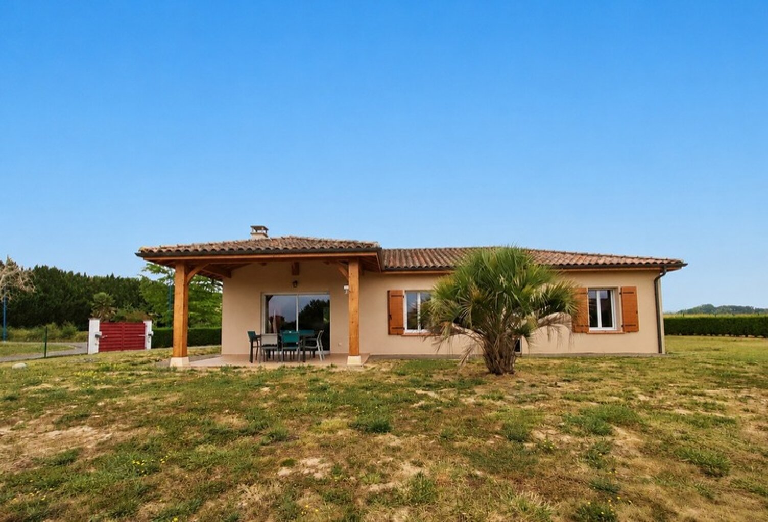 Maison de plain-pied de 100 m² avec vue sur les Pyrénées – Masseube — photo 1
