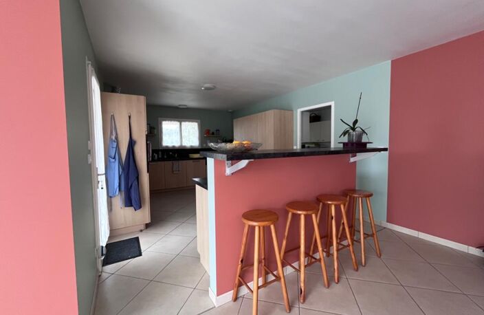 Maison récente DPE A – 4 ch + bureau – 6 000 m² – Dordogne — photo 4