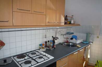 Appartement 4 pièces 750 €