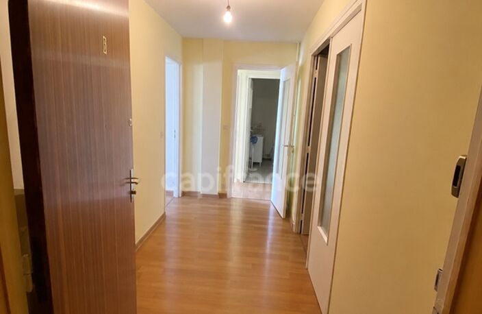 Appartement Lumineux à vendre Centre ville de SAINT DIZIER (52) — photo 2