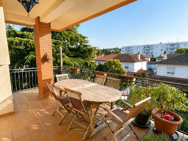 Toulouse Soupetard – Appartement familial T6 de 173 m² avec terrasse, piscine, jardin et garage — photo du bien