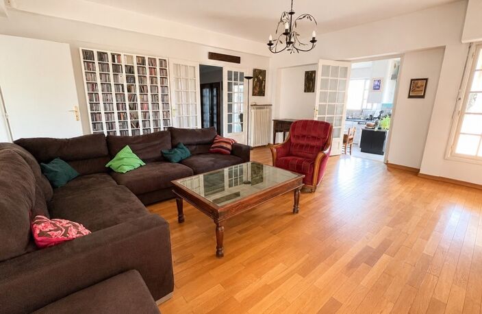 Toulouse Soupetard – Appartement familial T6 de 173 m² avec terrasse, piscine, jardin et garage — photo 5