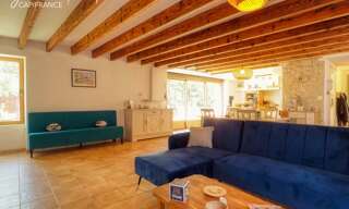 Maison 6 Pièces 142 m² à vendre à Les Brouzils (85260)
